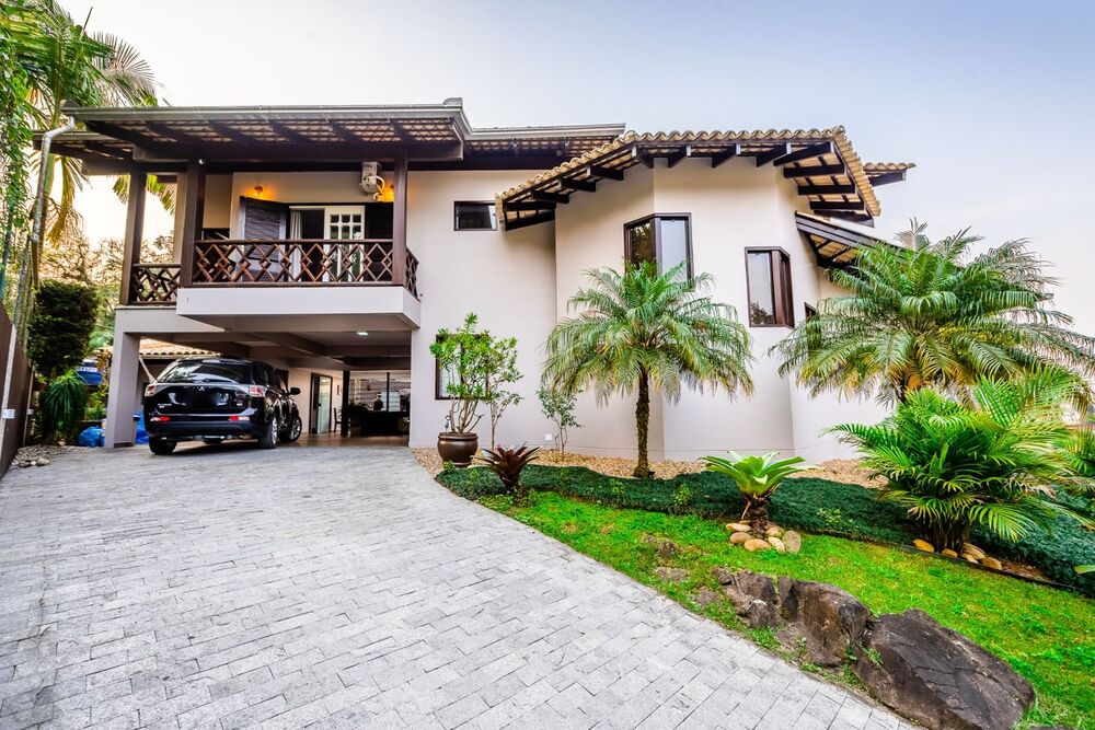 Casa à venda com 3 quartos, 328m² - Foto 5