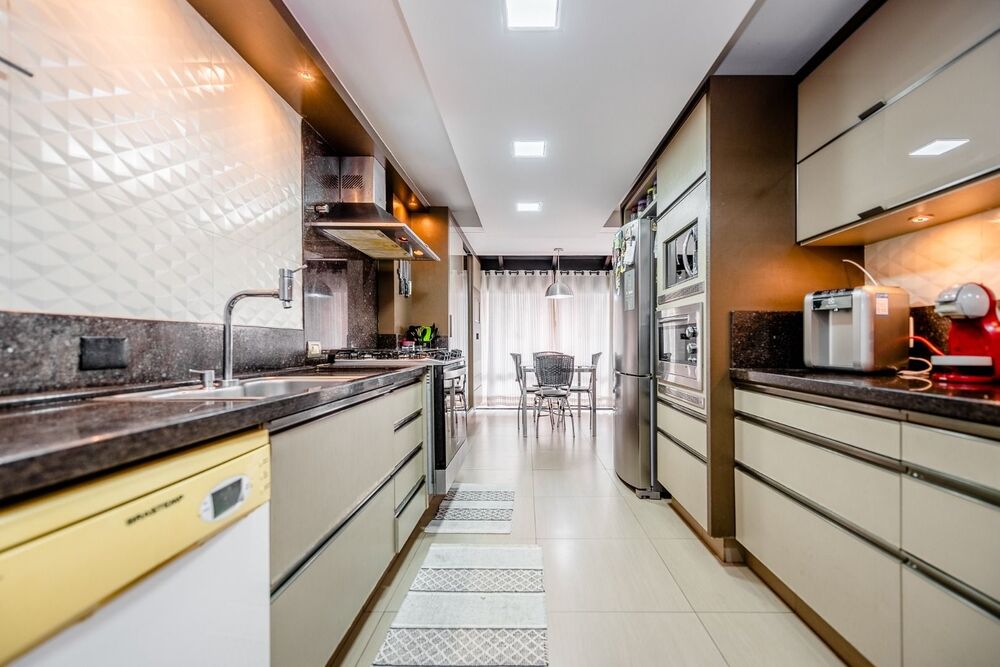 Casa à venda com 3 quartos, 328m² - Foto 22