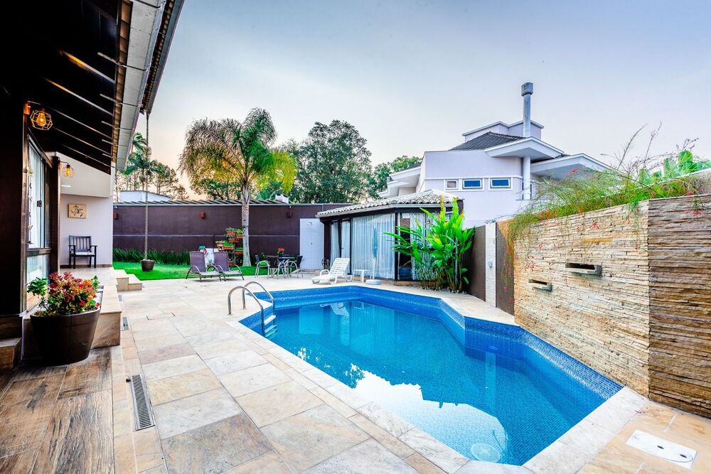 Casa à venda com 3 quartos, 328m² - Foto 11