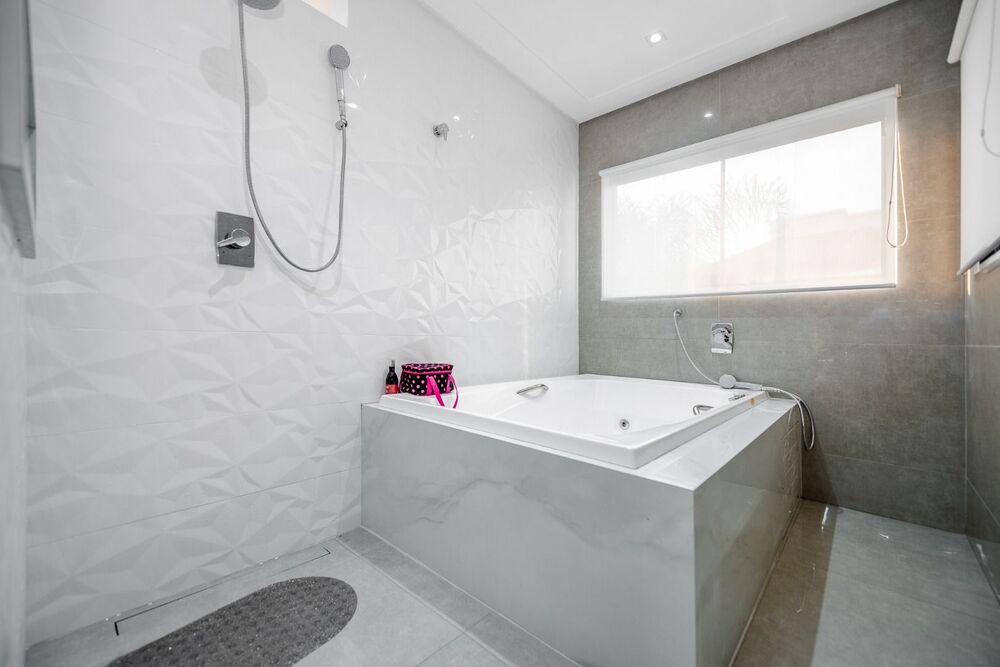 Casa à venda com 3 quartos, 328m² - Foto 35