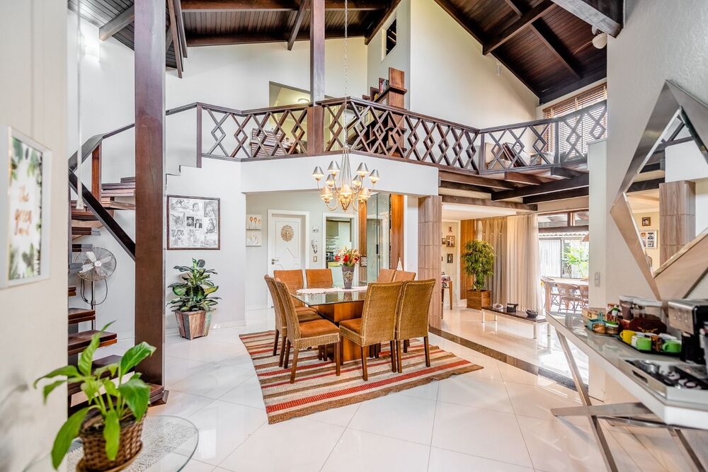 Casa à venda com 3 quartos, 328m² - Foto 14