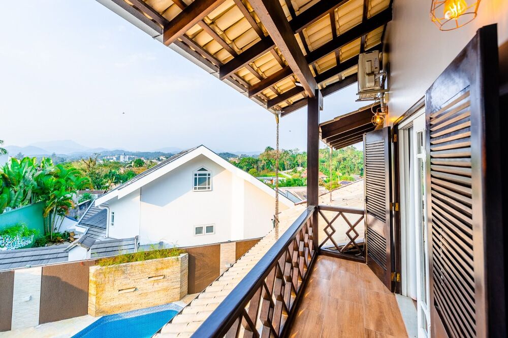 Casa à venda com 3 quartos, 328m² - Foto 28