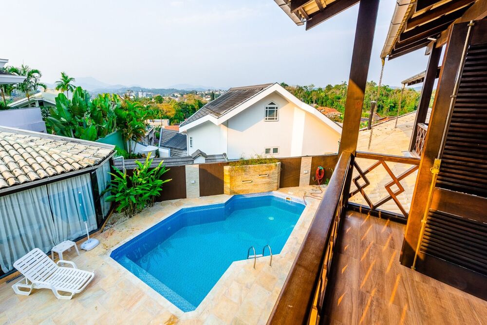 Casa à venda com 3 quartos, 328m² - Foto 33