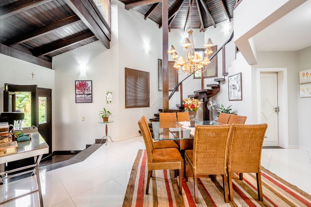 Casa à venda com 3 quartos, 328m² - Foto 16