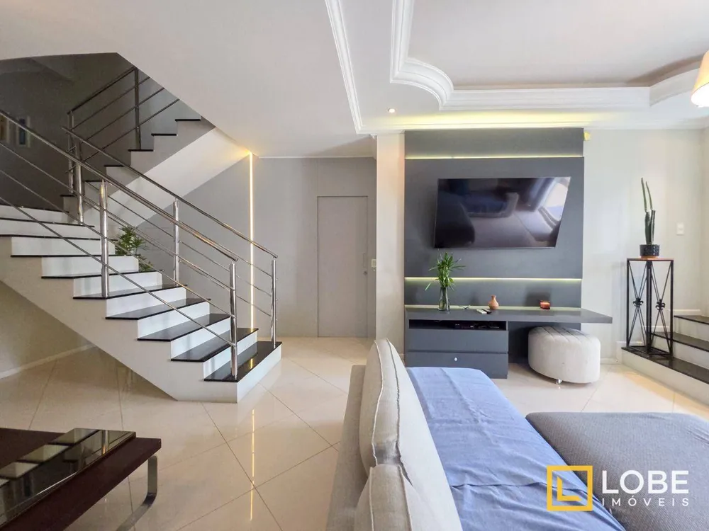 Casa, 4 quartos, 290 m² - Foto 4