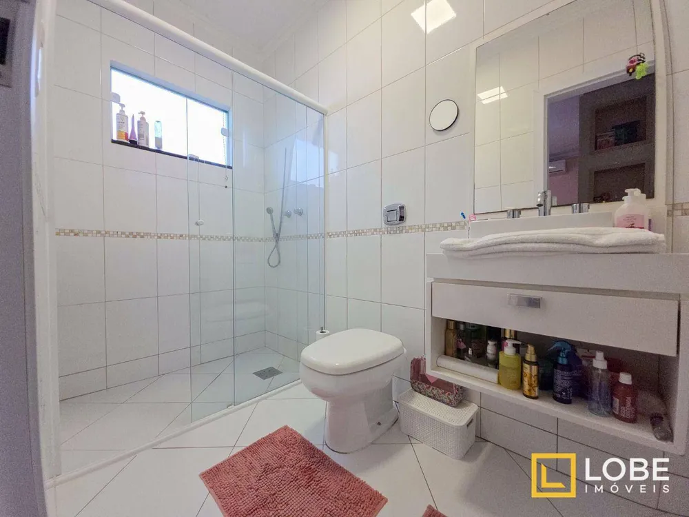 Casa, 4 quartos, 290 m² - Foto 10