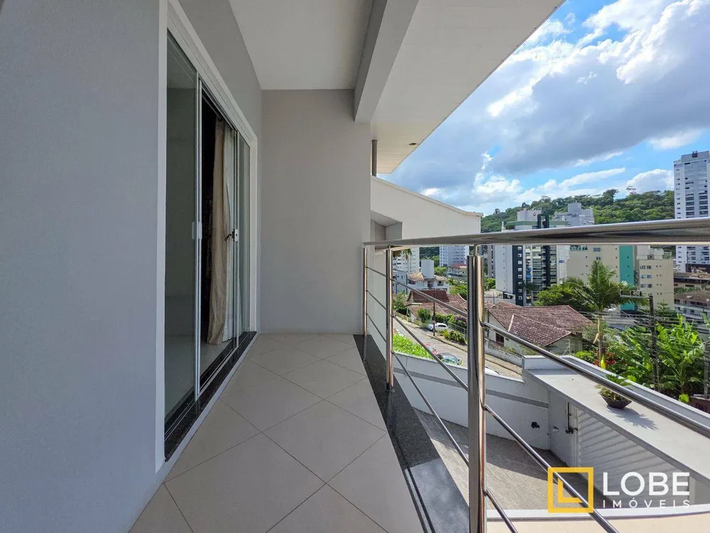 Casa, 4 quartos, 290 m² - Foto 8
