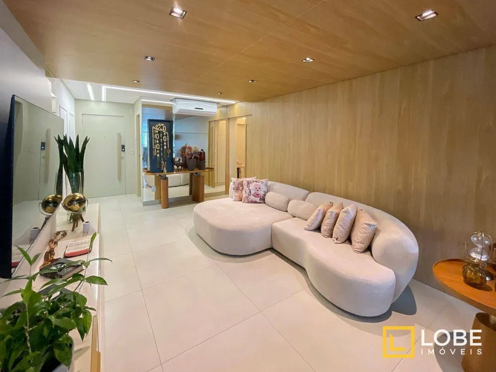 Apartamento, 3 quartos, 146 m² - Foto 1