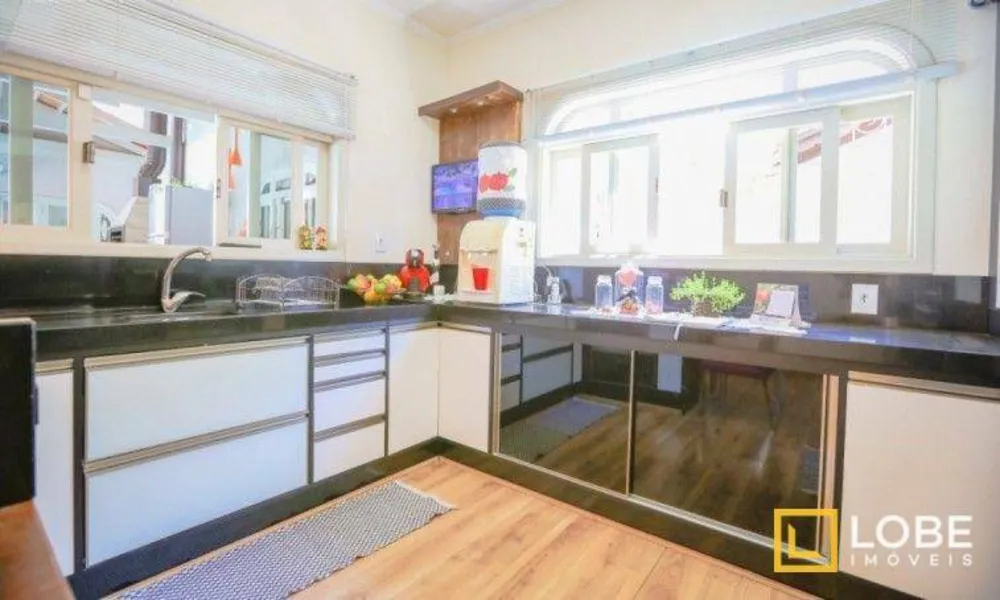 Casa, 4 quartos, 386 m² - Foto 11