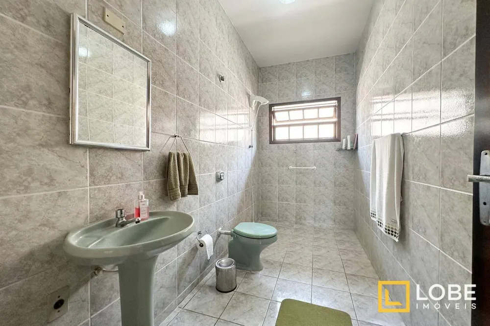 Casa, 4 quartos, 330 m² - Foto 12