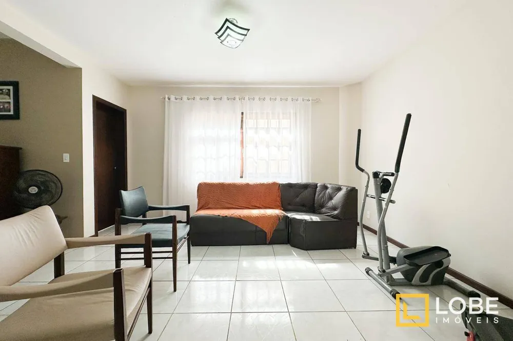Casa, 4 quartos, 330 m² - Foto 10