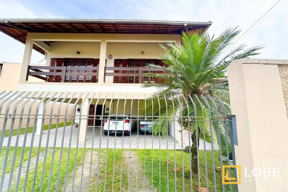 Casa, 4 quartos, 330 m² - Foto 9