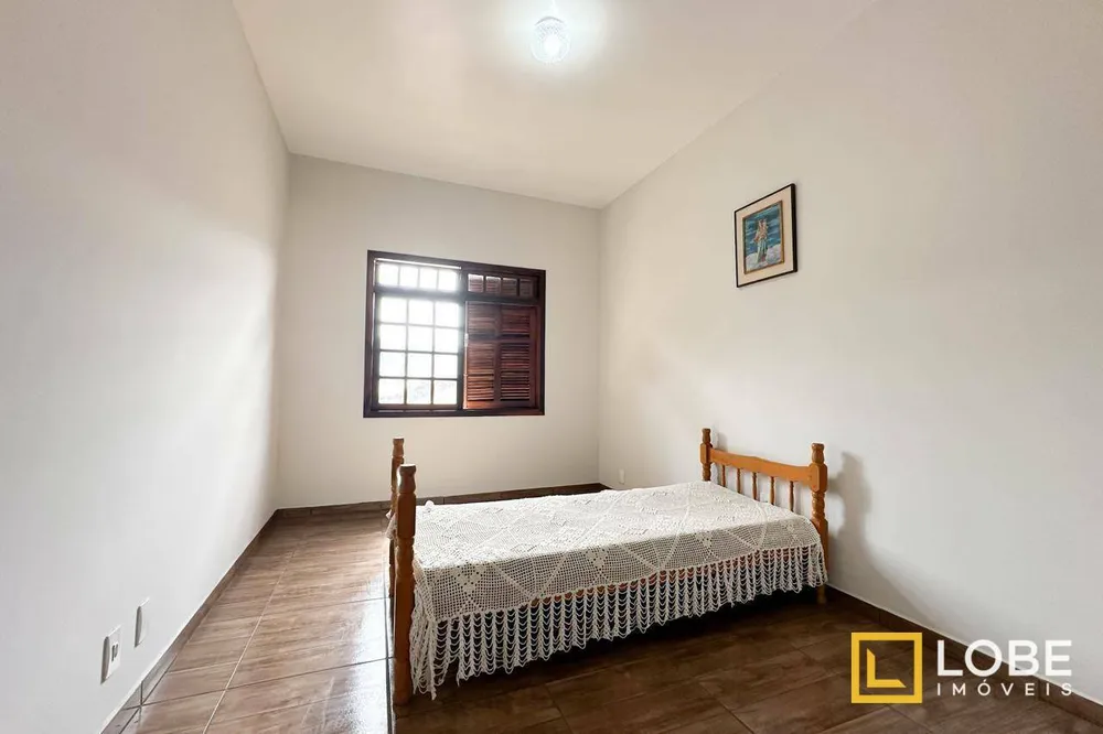 Casa, 4 quartos, 330 m² - Foto 19