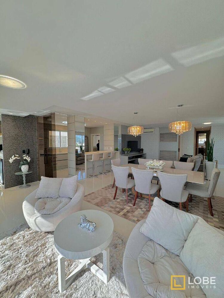 Apartamento, 4 quartos, 237 m² - Foto 4