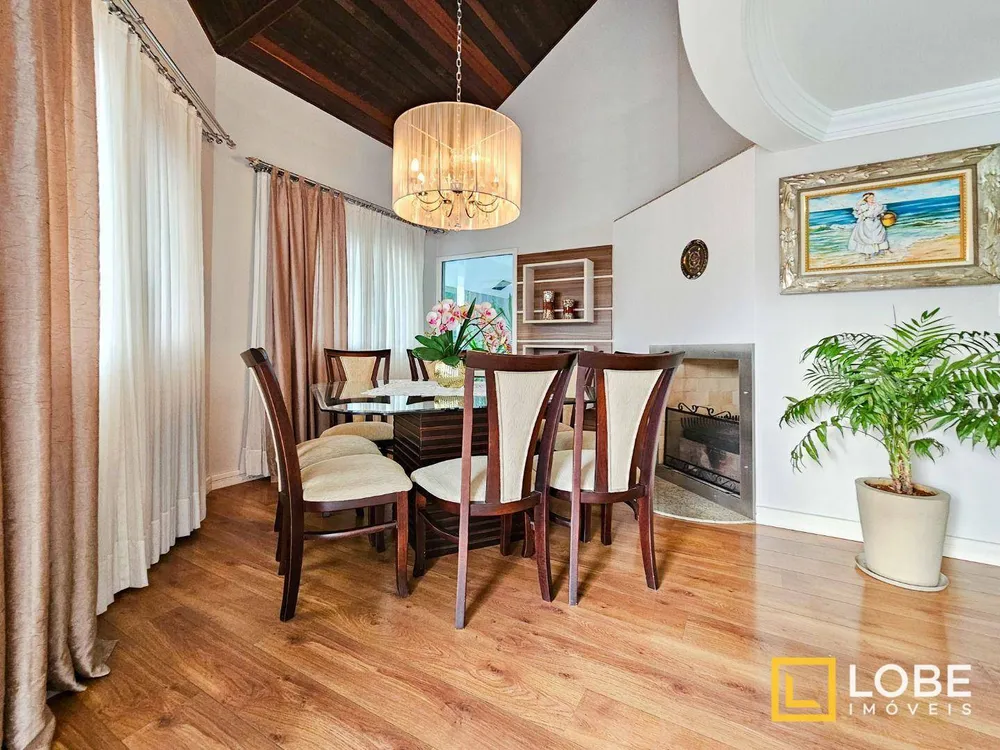 Casa, 3 quartos, 313 m² - Foto 7