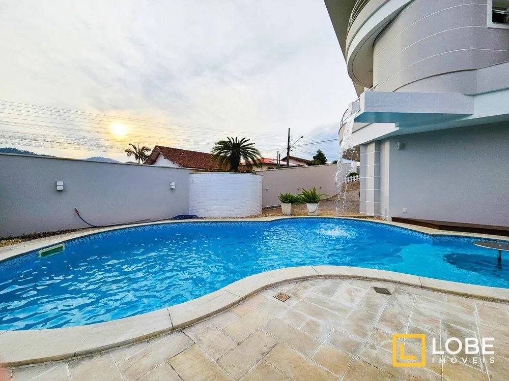 Casa, 3 quartos, 313 m² - Foto 2