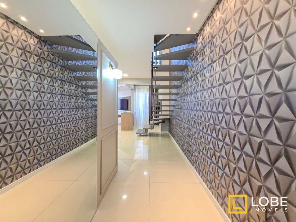 Apartamento, 3 quartos, 252 m² - Foto 3