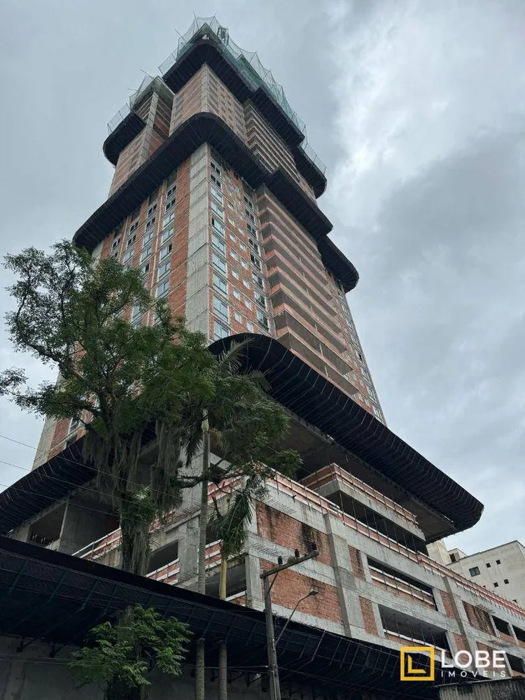 Apartamento, 3 quartos, 141 m² - Foto 1