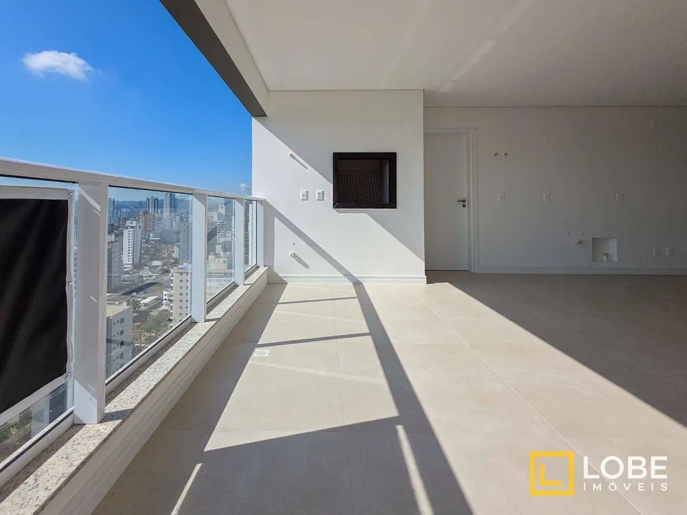Apartamento, 3 quartos, 126 m² - Foto 1