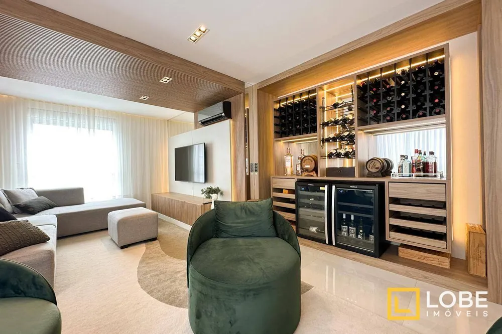Apartamento, 3 quartos, 171 m² - Foto 1