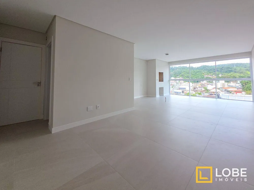 Apartamento, 3 quartos, 110 m² - Foto 1