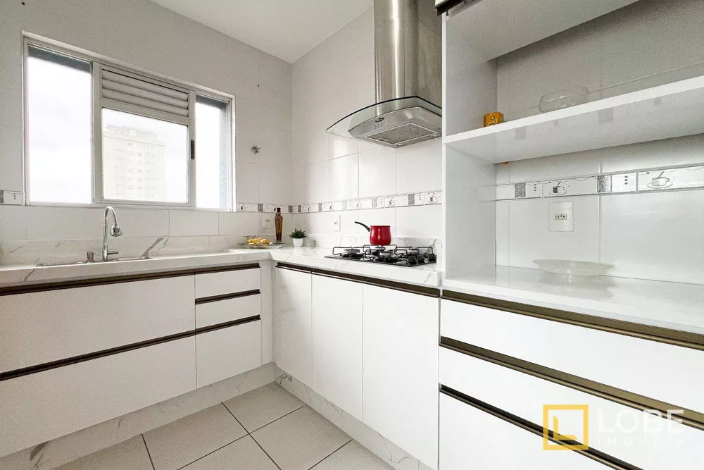 Apartamento à venda com 2 quartos, 120m² - Foto 4