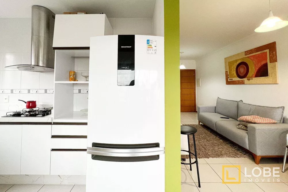 Apartamento à venda com 2 quartos, 120m² - Foto 3