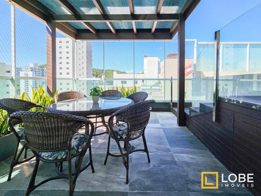 Cobertura, 3 quartos, 228 m² - Foto 1