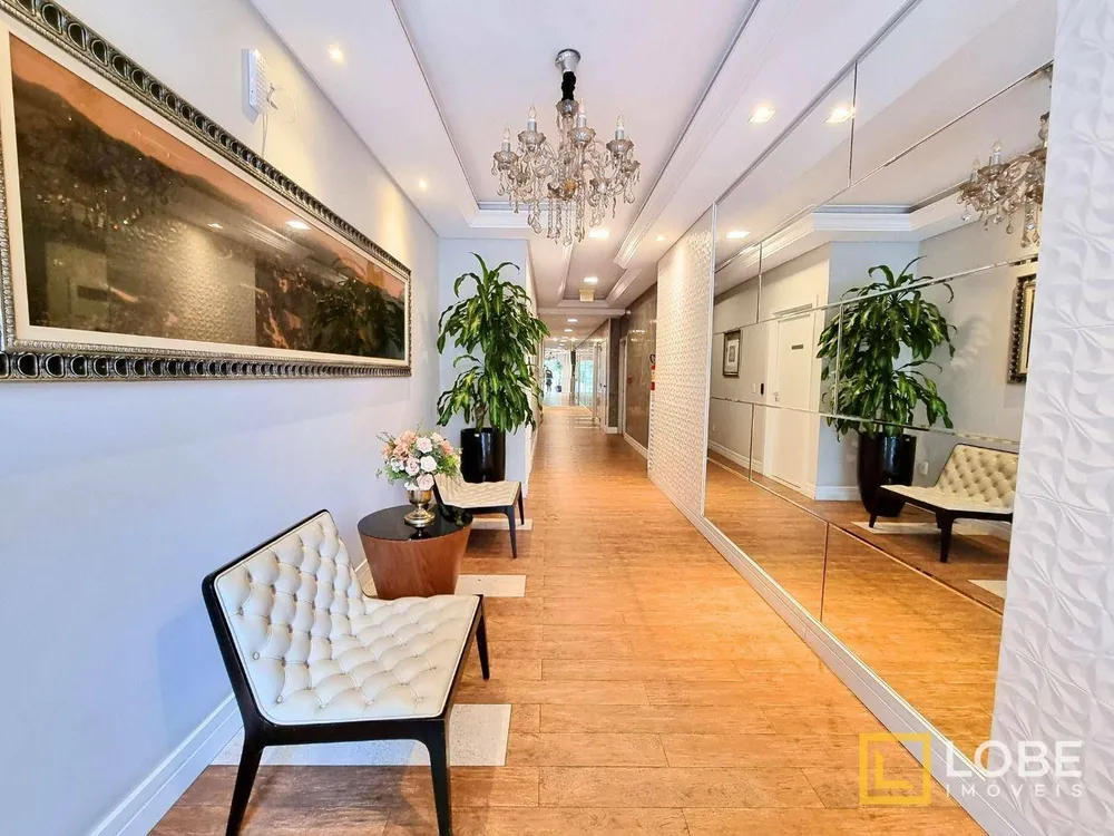 Cobertura, 3 quartos, 228 m² - Foto 11