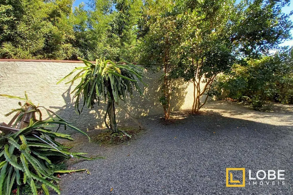 Casa, 4 quartos, 220 m² - Foto 9