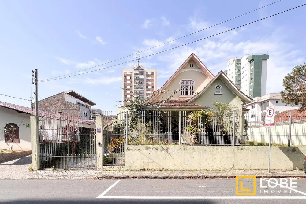 Casa, 3 quartos, 200 m² - Foto 2