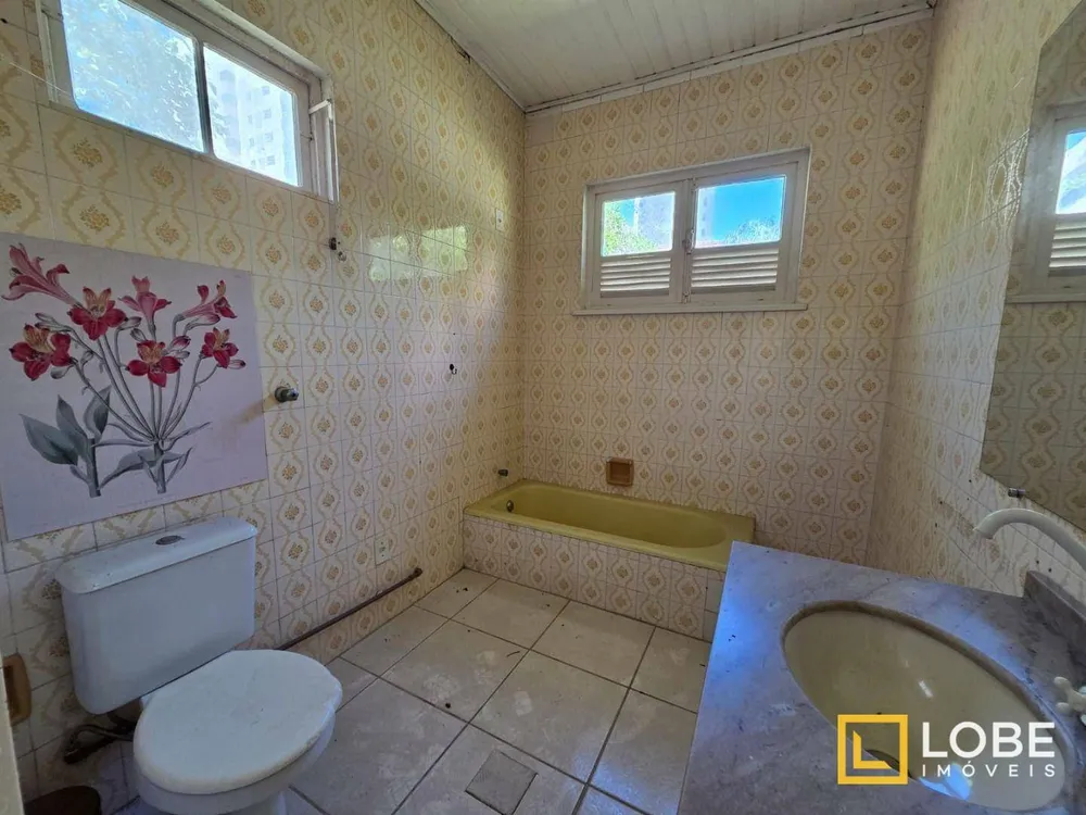 Casa, 3 quartos, 200 m² - Foto 13