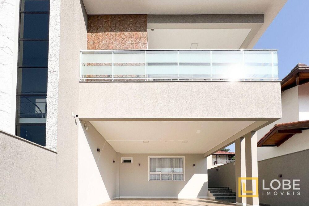 Casa, 2 quartos, 179 m² - Foto 1