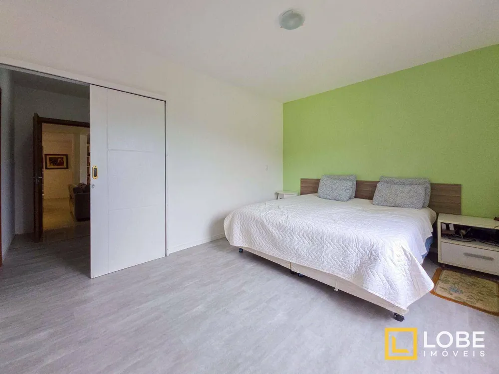 Casa, 4 quartos, 272 m² - Foto 5