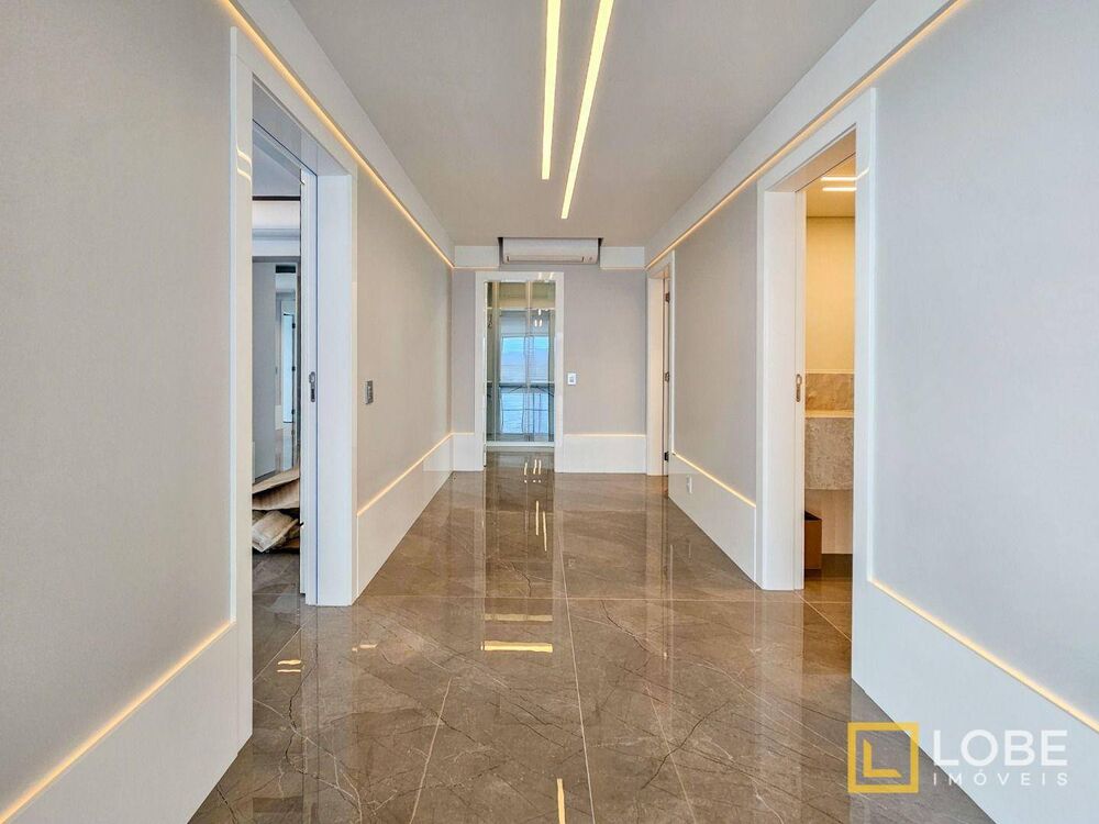 Cobertura, 3 quartos, 318 m² - Foto 9