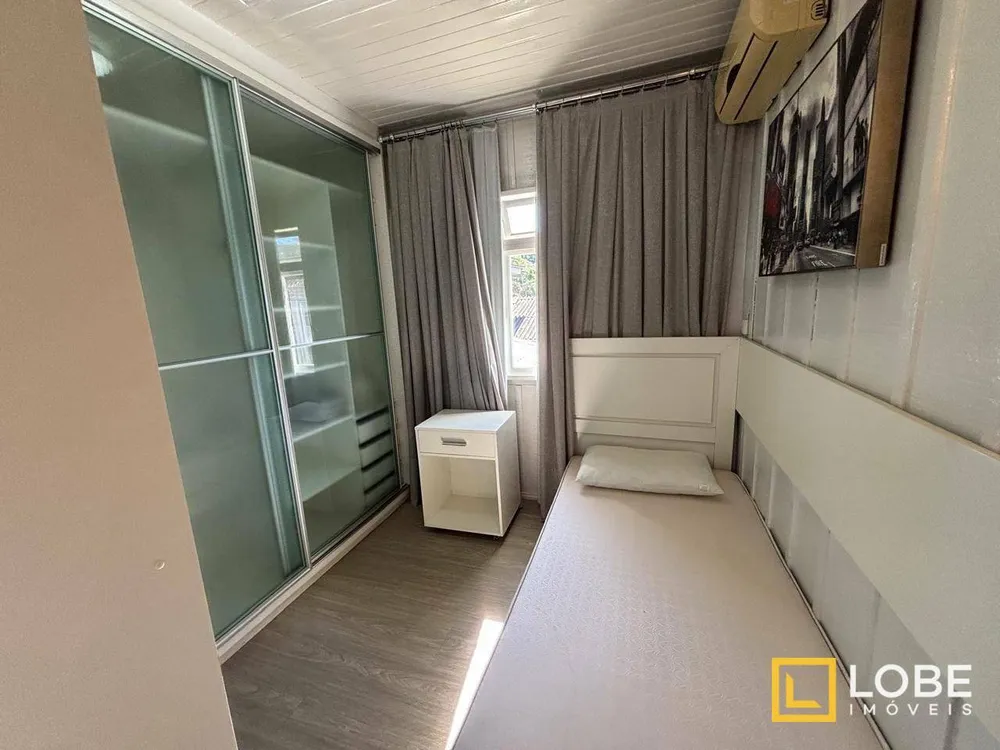 Casa, 3 quartos, 214 m² - Foto 9