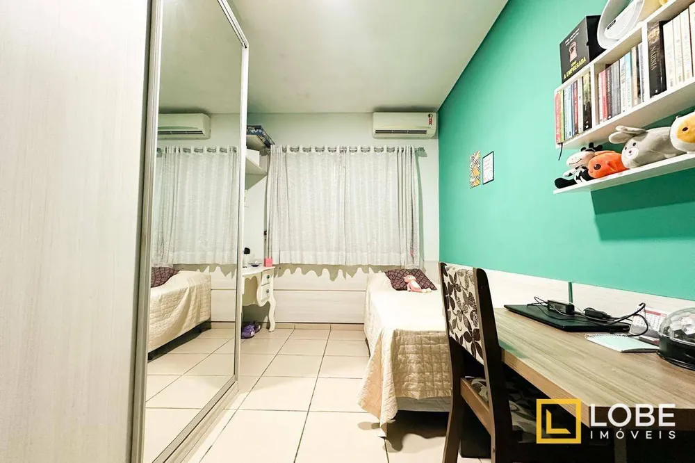 Casa, 4 quartos, 198 m² - Foto 9