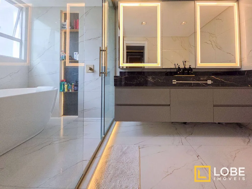 Apartamento, 3 quartos, 198 m² - Foto 4