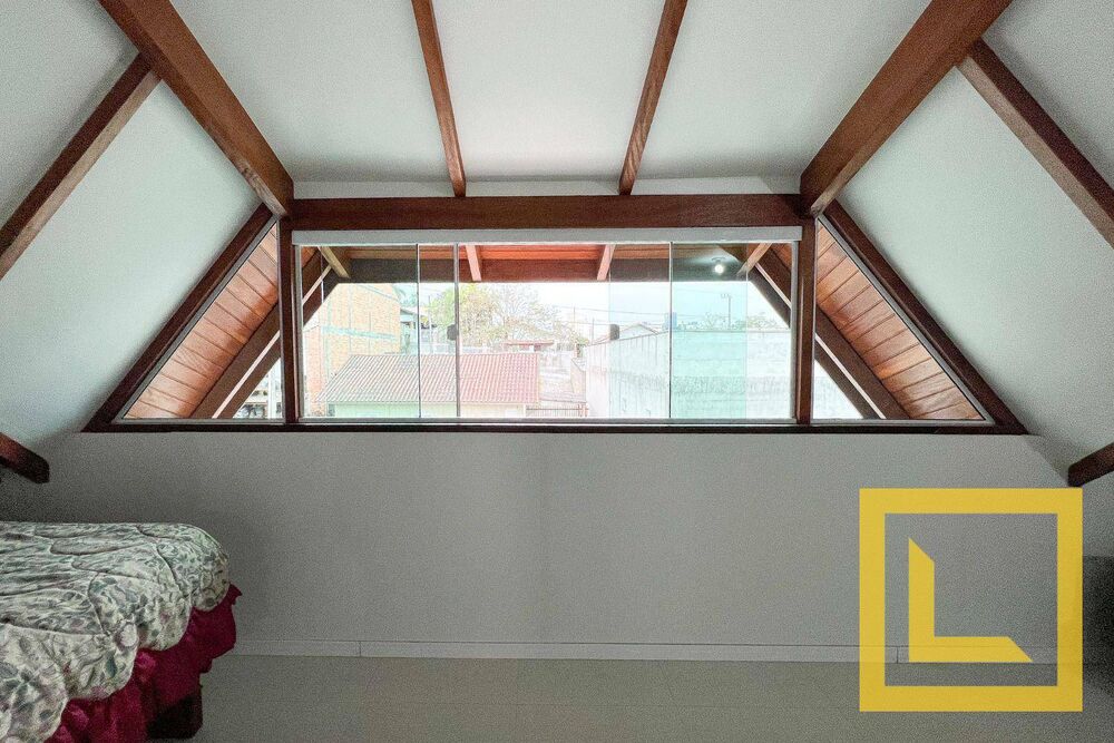 Casa, 4 quartos, 320 m² - Foto 2