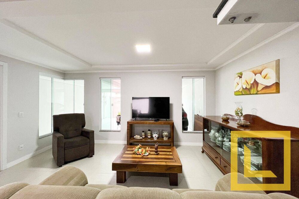 Casa, 4 quartos, 320 m² - Foto 21
