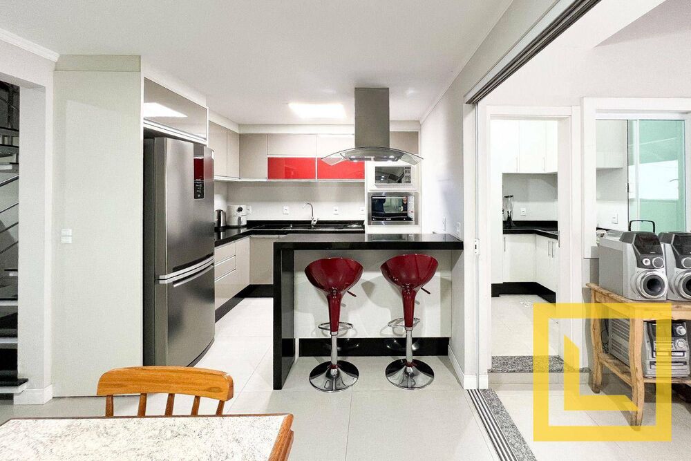 Casa, 4 quartos, 320 m² - Foto 15