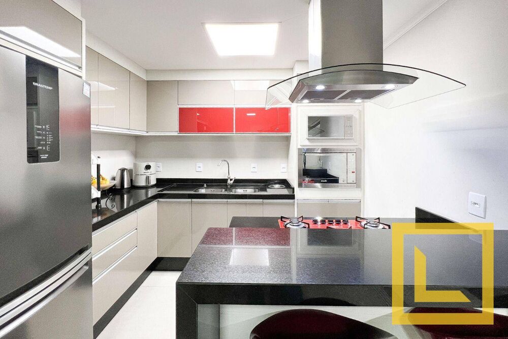 Casa, 4 quartos, 320 m² - Foto 4