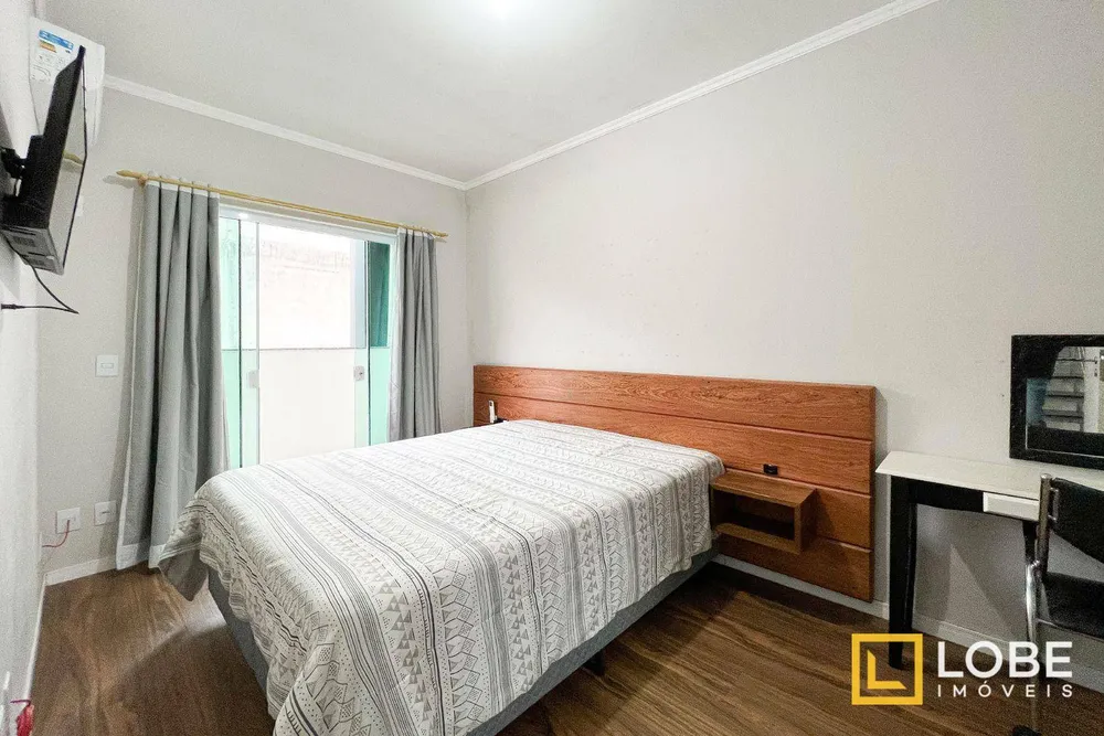 Casa, 4 quartos, 320 m² - Foto 37
