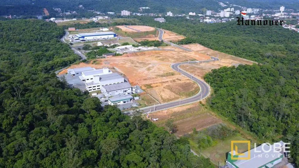 Loteamento e Condomínio, 3196 m² - Foto 6