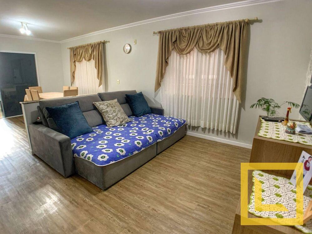 Casa à venda com 3 quartos, 192m² - Foto 8