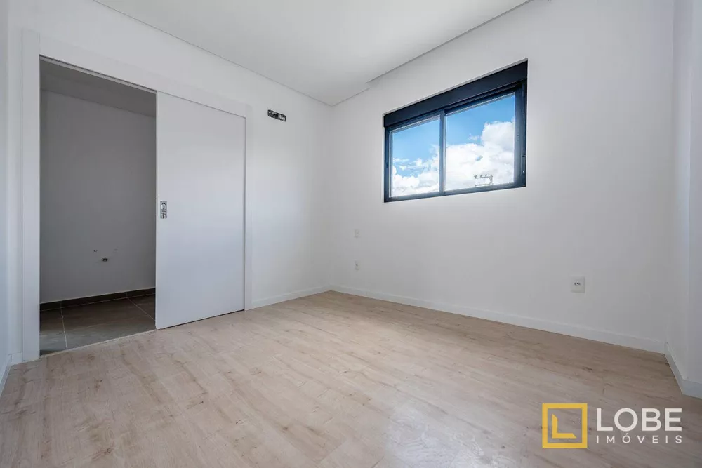 Apartamento à venda com 3 quartos, 91m² - Foto 7