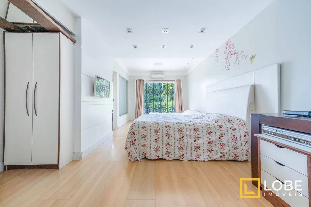 Casa, 4 quartos, 630 m² - Foto 8