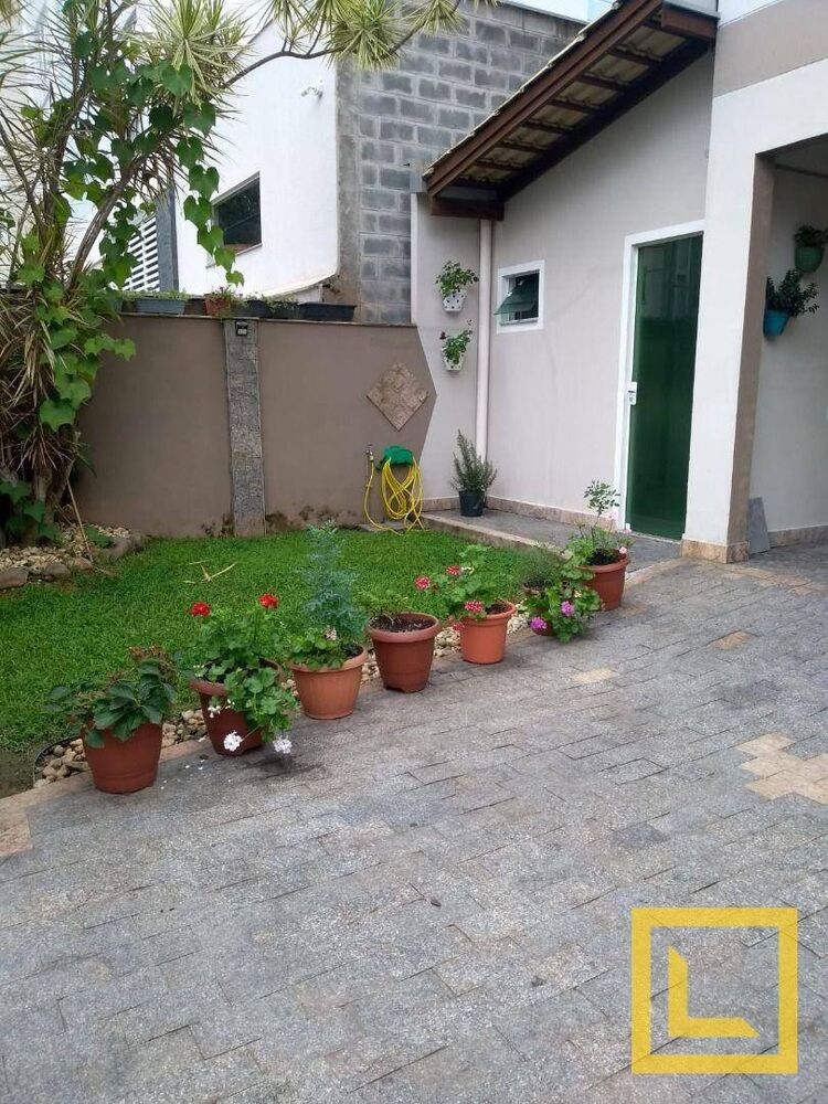 Casa, 3 quartos, 325 m² - Foto 11