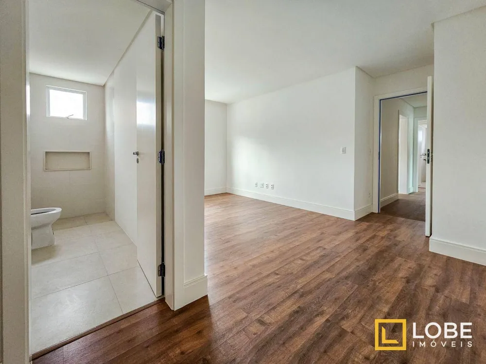 Apartamento, 3 quartos, 129 m² - Foto 2