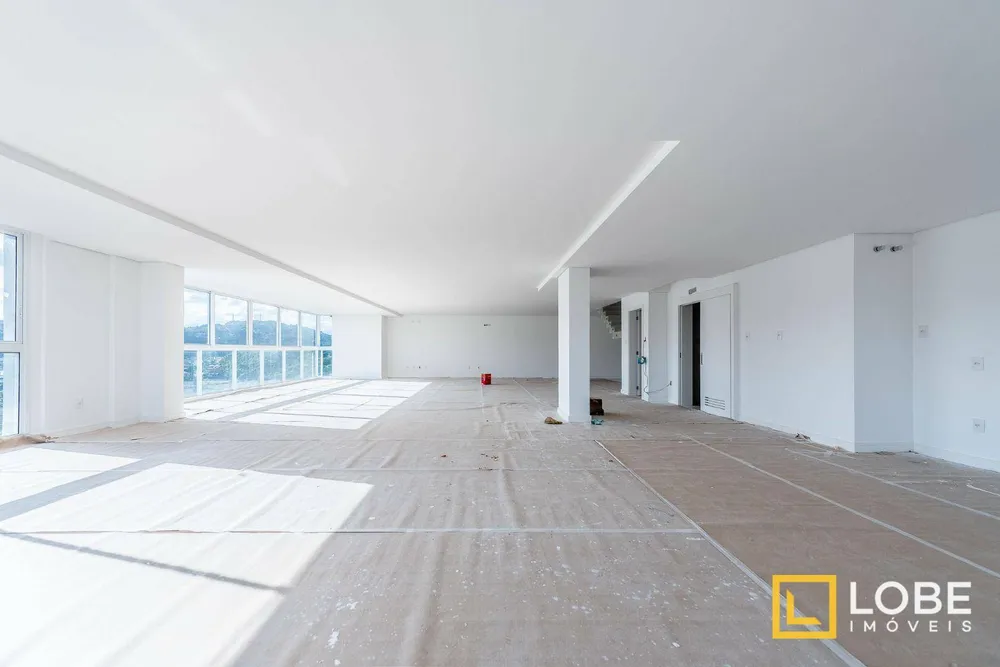 Cobertura, 4 quartos, 714 m² - Foto 3